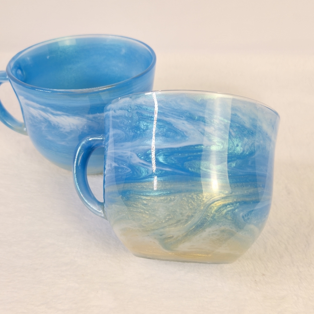 Elegant Blue and Gold Swirl Glass Mugs